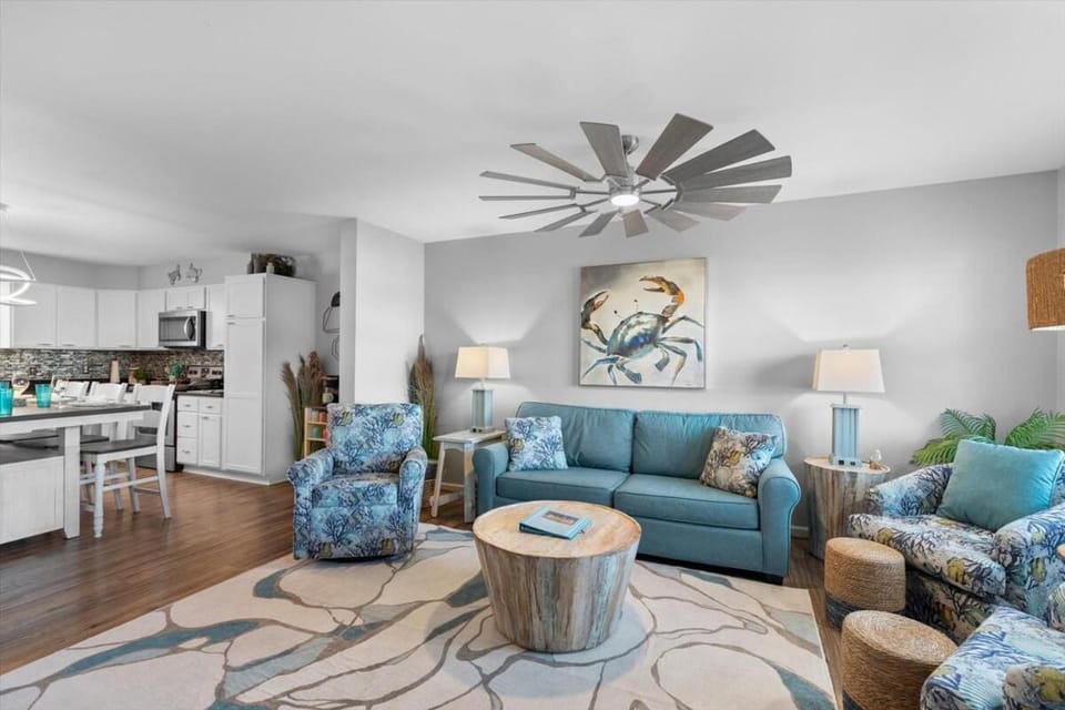 Central Location-Walk to Restaurants & Activities! House in Chincoteague Island