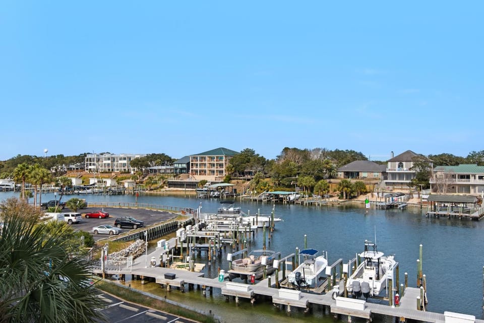 Dolphin Point #401C House in Destin