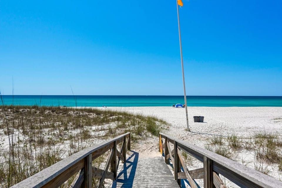 Dolphin Point #401C House in Destin
