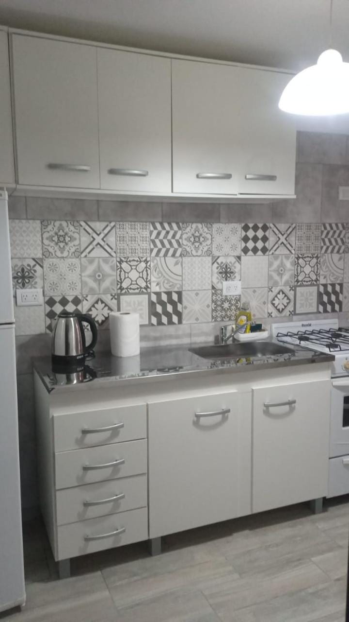 Kitchen or kitchenette, Swimming pool, Breakfast, stove