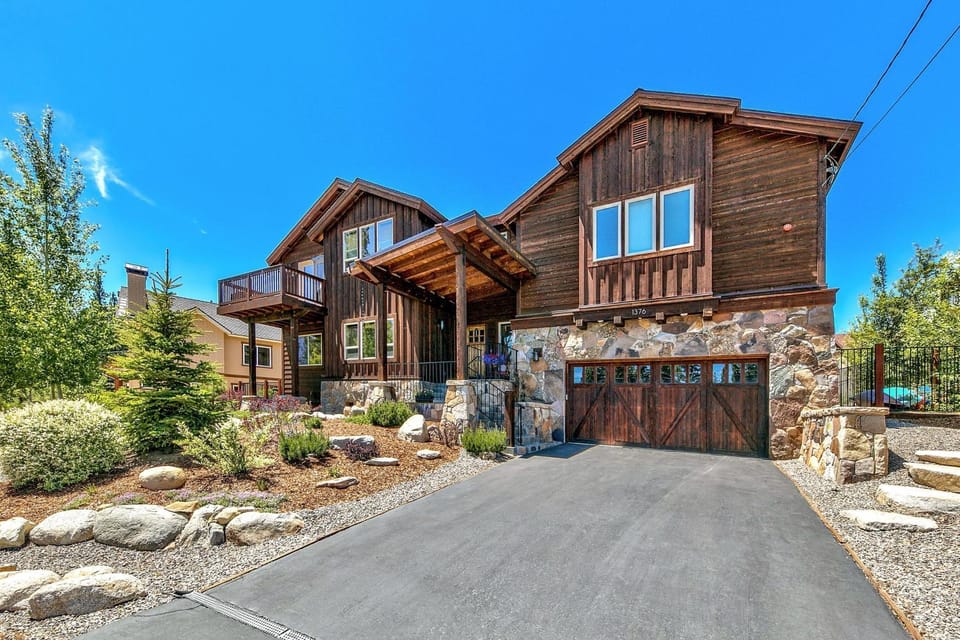 1376MD Angora View House in Sierra Nevada