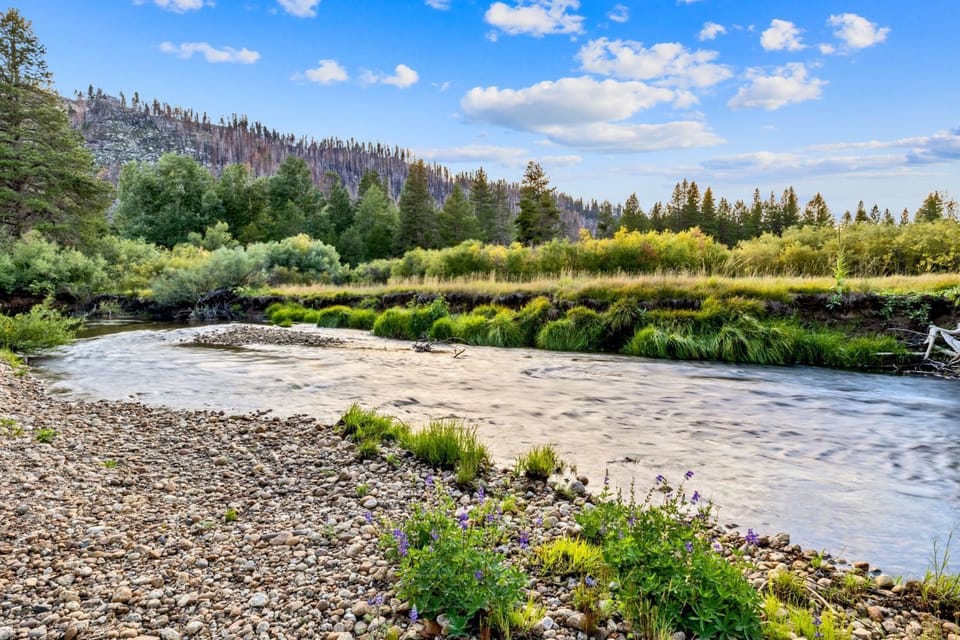 2782B Tahoe River Chalet House in Sierra Nevada