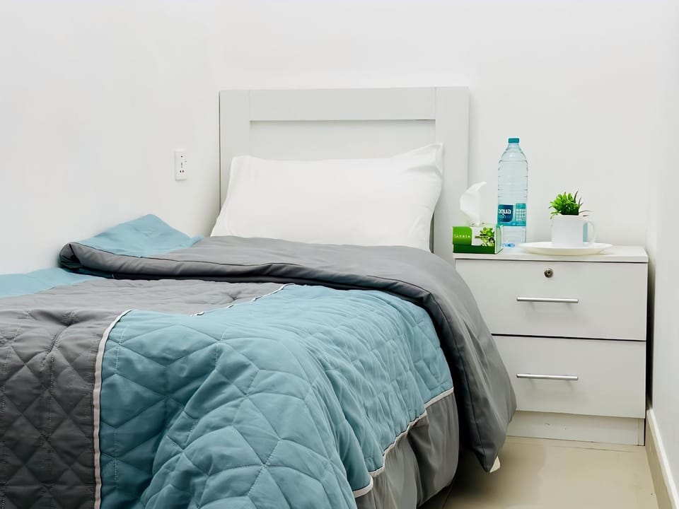 Abu Dhabi Pearl Hostel in Abu Dhabi