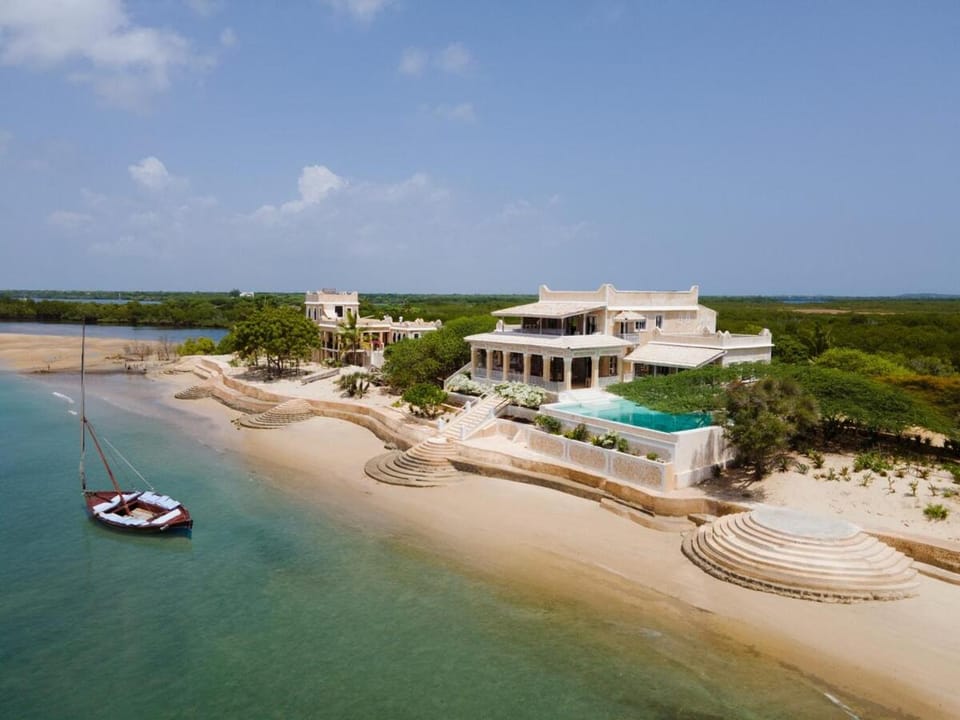 Amani House 5 bedrooms sleeps 10 House in Lamu County, Kenya