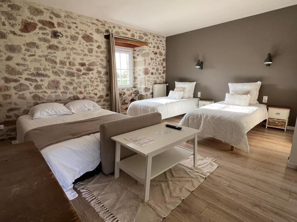 La Millière - Piscine & Campagne - Lescure Apartment in Pays de la Loire