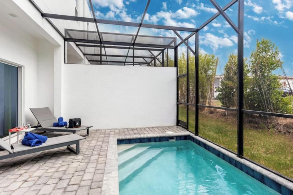 Pool view
