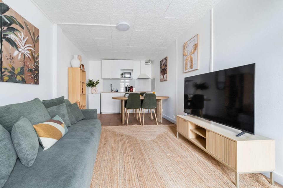 Duplex moderne proche metro - Mairie des Lilas Apartment in Paris