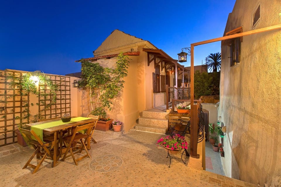 Patio, Night, Balcony/Terrace