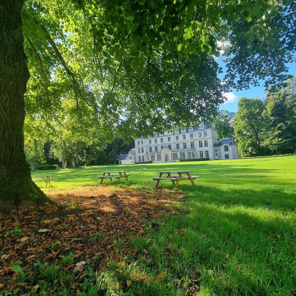 Les Ecuries du chateau de Brumare House in Normandy