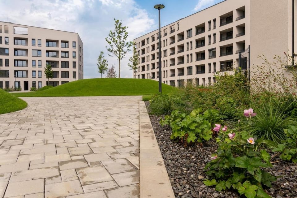 Property building, Natural landscape, Garden, Garden view