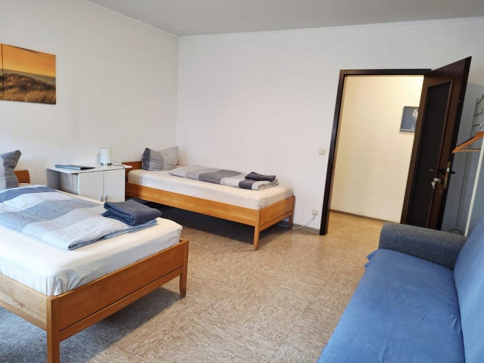 Zimmer D Vacation rental in Mönchengladbach