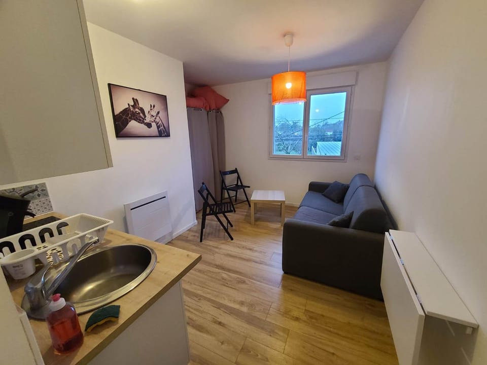 Studio tout equipé Apartment in Saint-Herblain