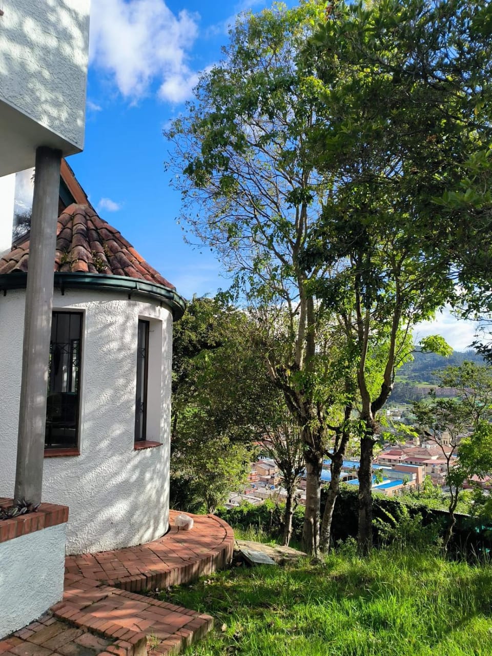 Property building, Natural landscape, Garden view