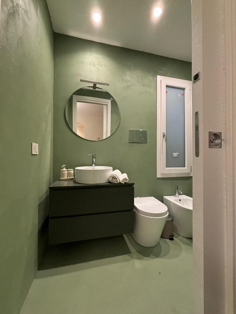 Shower, Toilet, Bathroom, bidet
