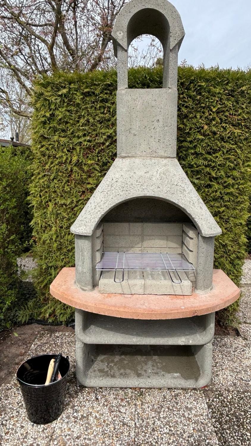 BBQ facilities, Garden