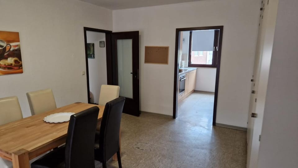 Einzelbett Zimmer C Vacation rental in Mönchengladbach