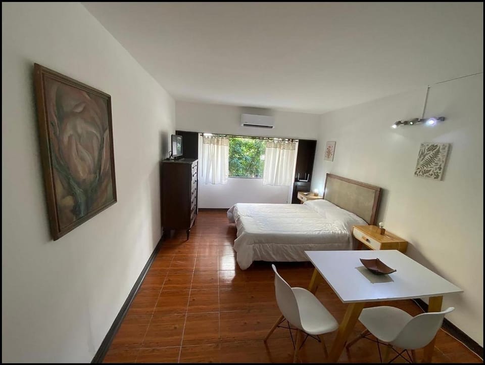 Bed, Living room
