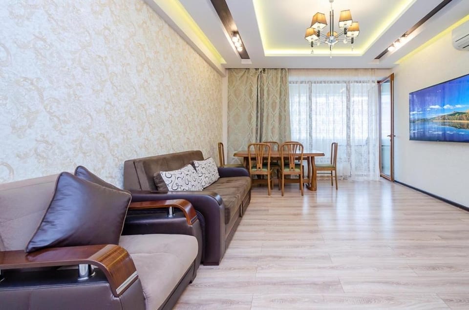 S19 new building in the center with real photos Apartment in Yerevan