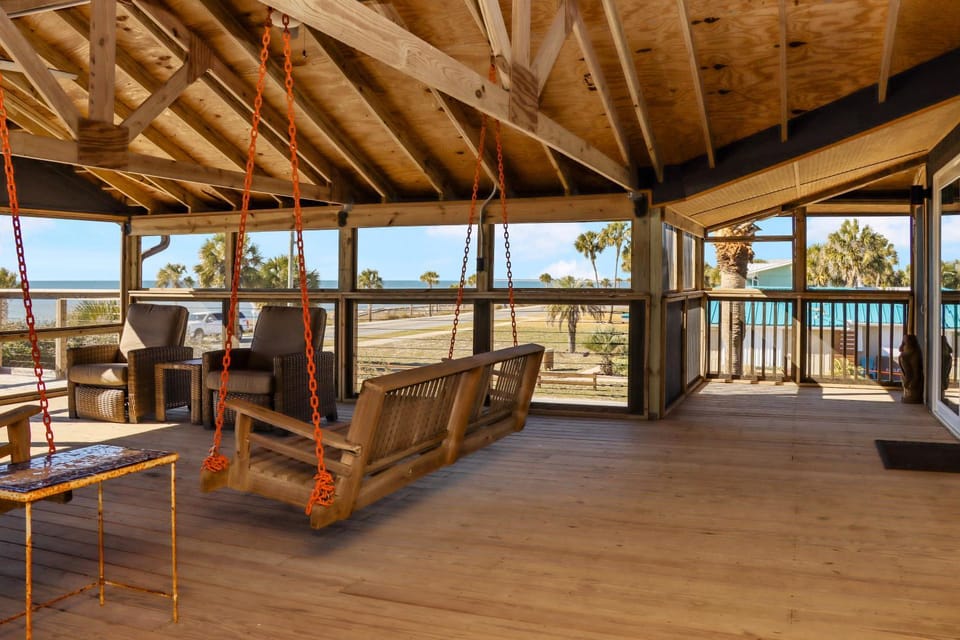 Quarters B by Pristine Properties House in Mexico Beach