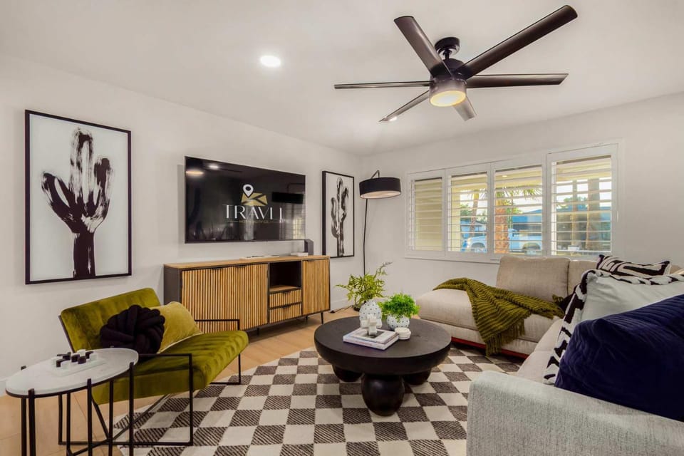 NEW - The Cypress Family Retreat House in Scottsdale