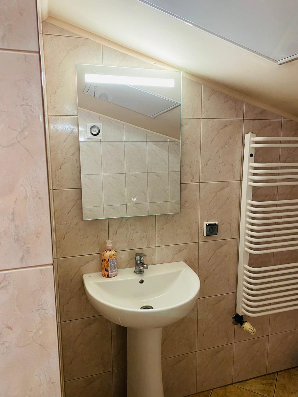 Marki hostel Hostel in Warsaw