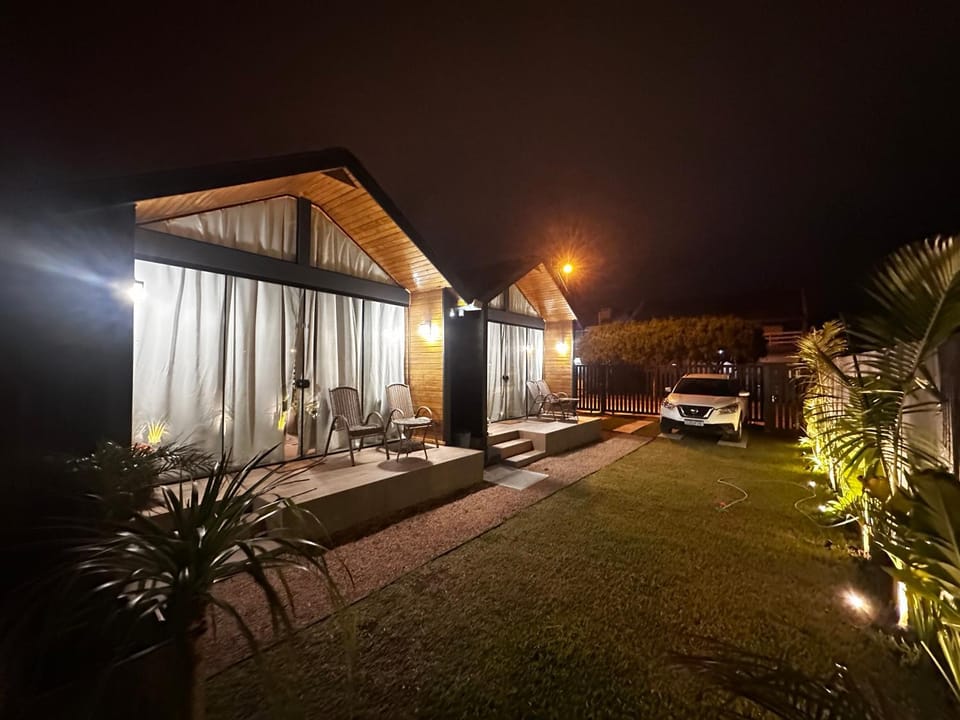 Chalés DEL MAR- com banheira Chalet in Tramandaí