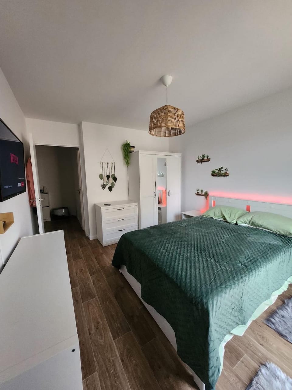 7 Pers - Balcon & Jardin - 20min CDG - Shuttle CDG Airport - Paris Villepinte Apartment in Île-de-France