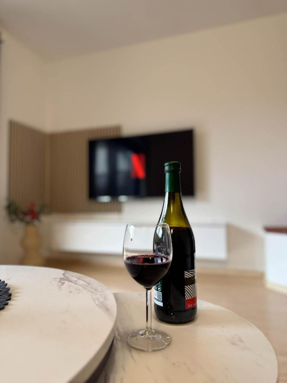TV and multimedia, Evening entertainment, Alcoholic drinks