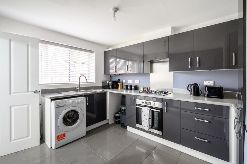 oven, stove, toaster, washing machine, kitchen, kitchen