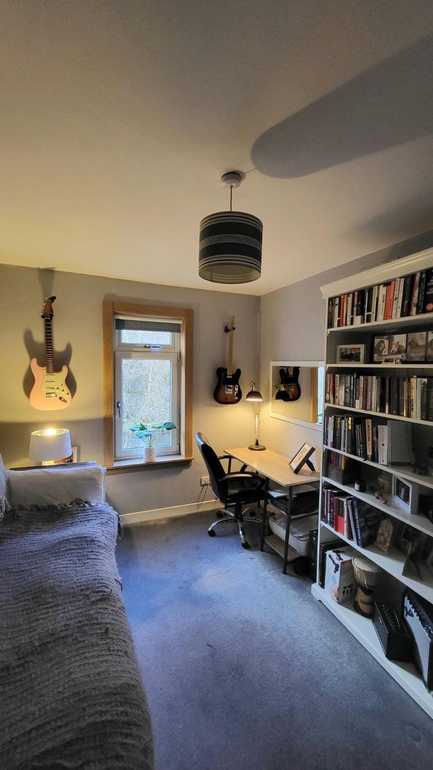 Cosy 2 bed home Glasgow South House in Glasgow