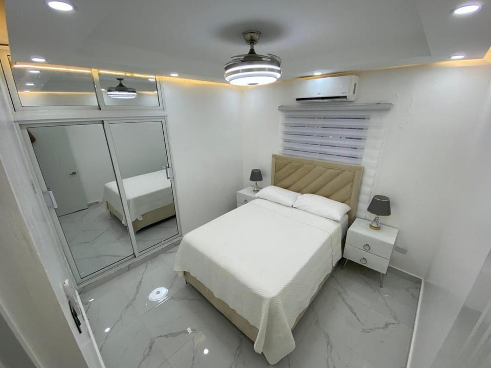 Apartamento disponible Apartment in Santo Domingo Este