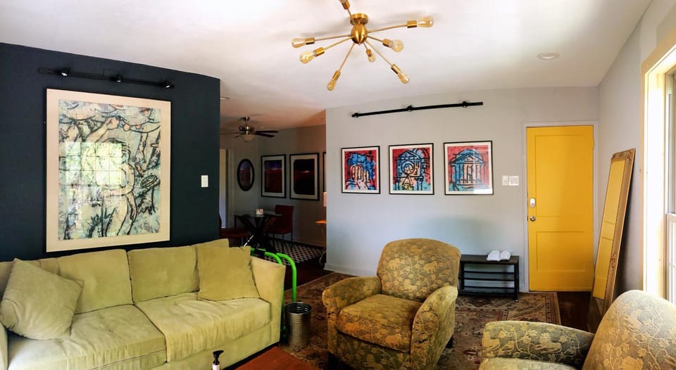 Chez Shao Properties Apartment in Harris County