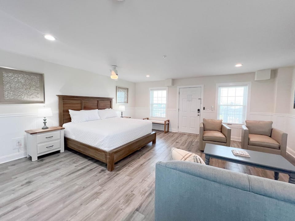3008 King Suite, 3rd Floor Serenity Hotel in Surf City