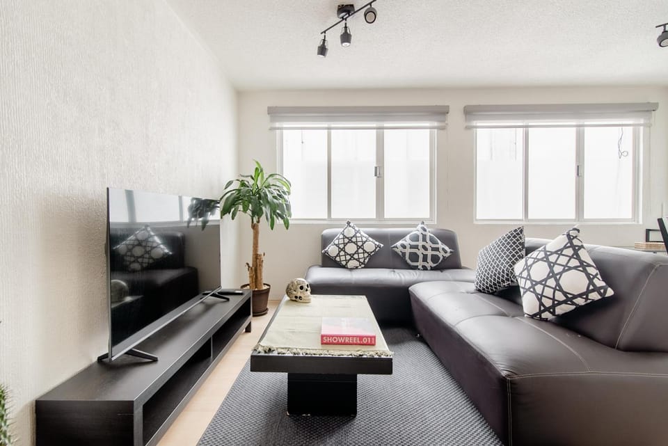 LC122 - 2BDR - 2BTh Apartment in Mexico City