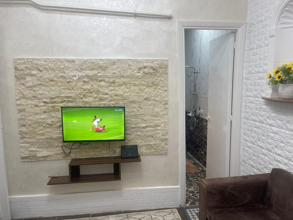TV and multimedia, Evening entertainment