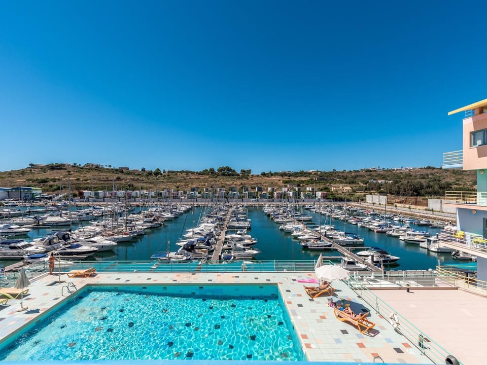 Day, Natural landscape, Pool view, Sea view, Swimming pool, Swimming pool, sunbed