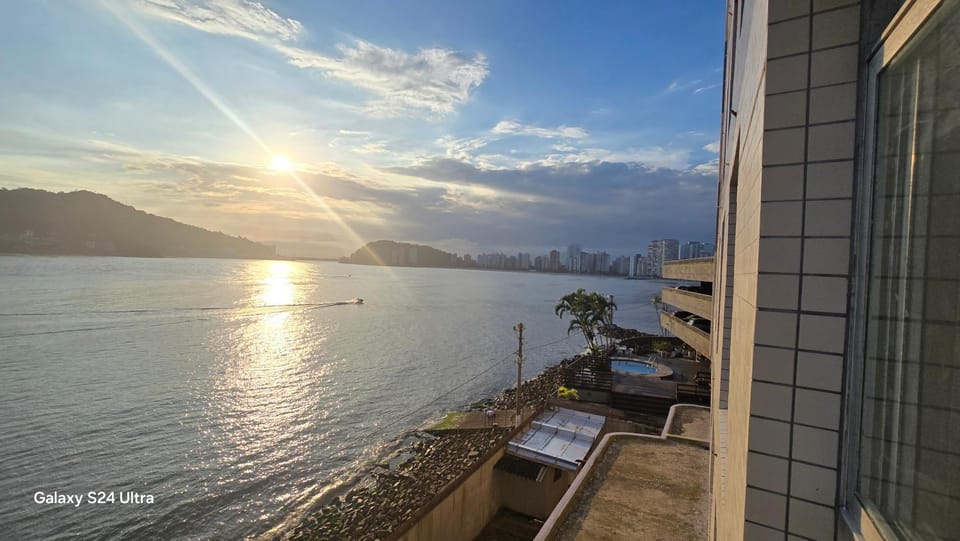 Relaxe ao som do mar Apartment in Santos
