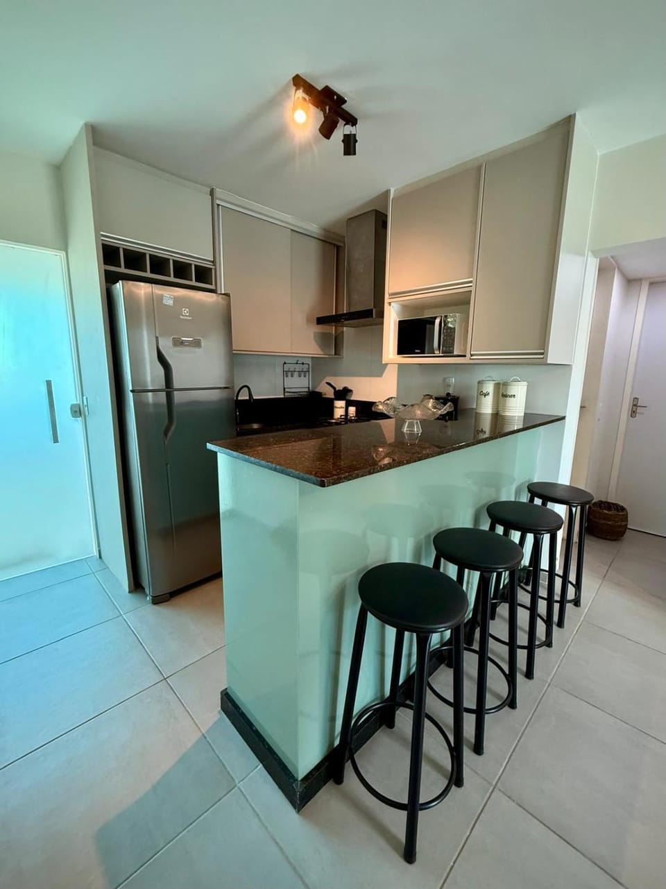 Kitchen or kitchenette, Communal kitchen