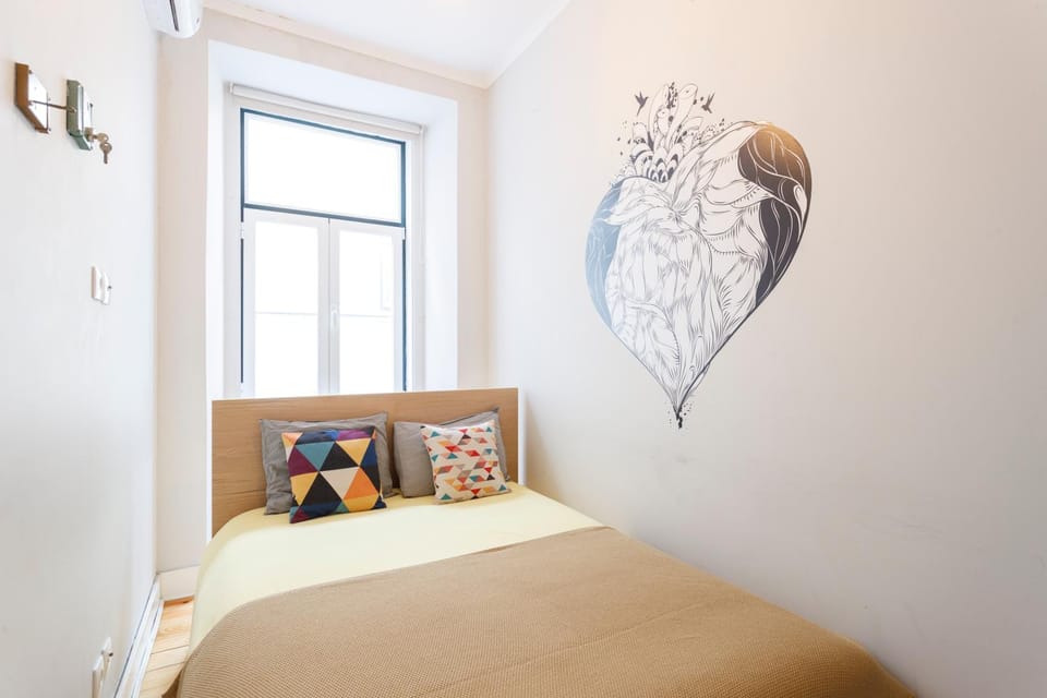 Bed, Decorative detail, Bedroom