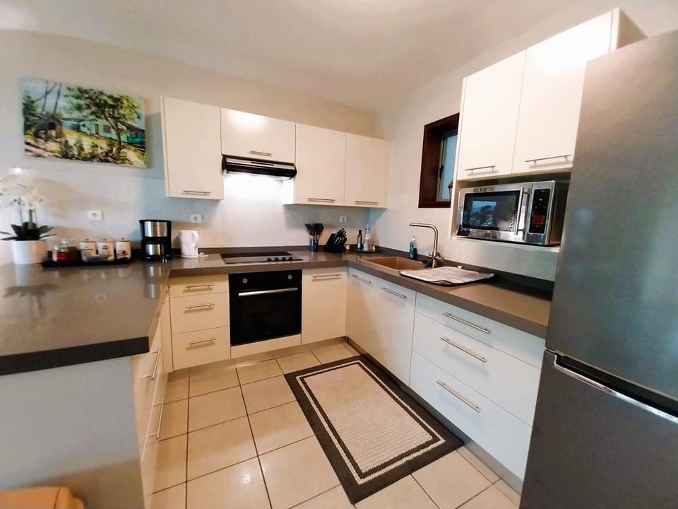 TAHITI - Carlton Hills Appartment Apartment in Pape'ete