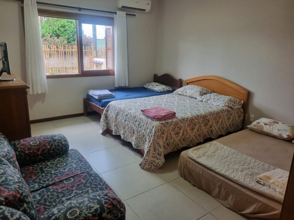 Hospedagem Sil e Jean quarto família, cozinha compartilhada com outros hóspedes Vacation rental in Uruguay