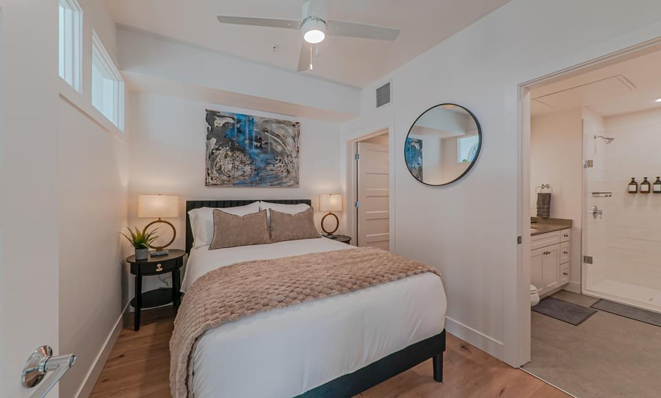 Bed, Bedroom