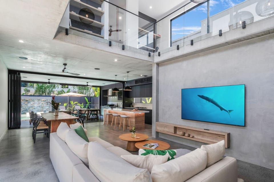 Belle Escapes Luna - Brand New Luxury House House in Palm Cove
