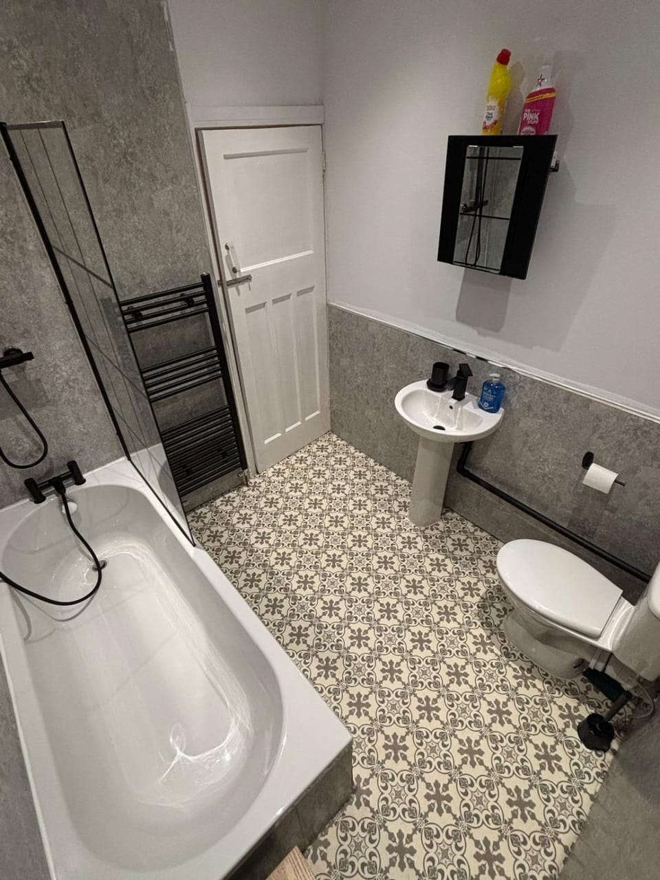 Three bedroom spacious house House in Hull