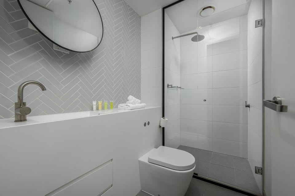 Luxury apartment free car park, pool, gym, Sauna, steam room Apartment in Melbourne
