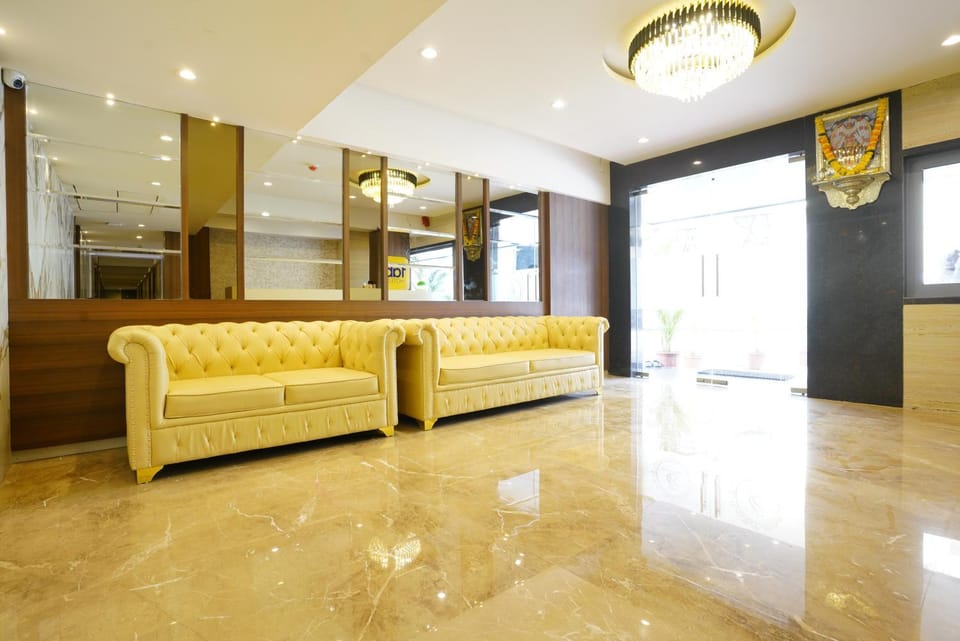 Lobby or reception, Seating area