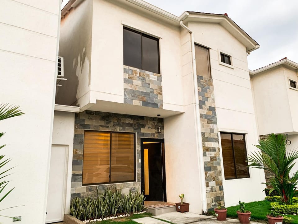 Property building, Patio, Day