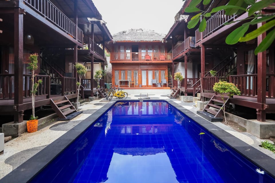 Pool view, Swimming pool