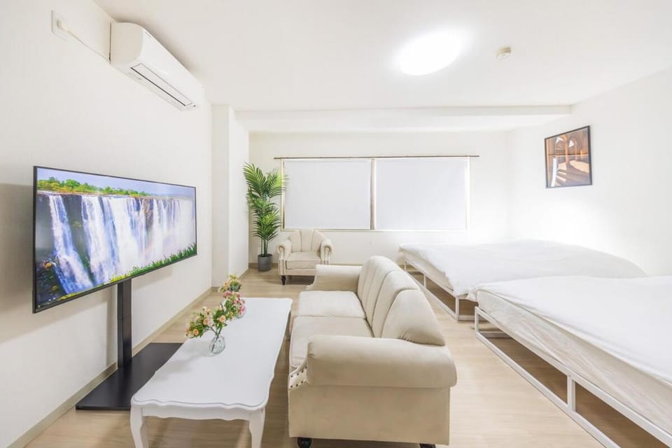 駅から徒歩1分 巣鴨駅 最大4名 無料wifi 45平米で広いお部屋 Apartment in Japan