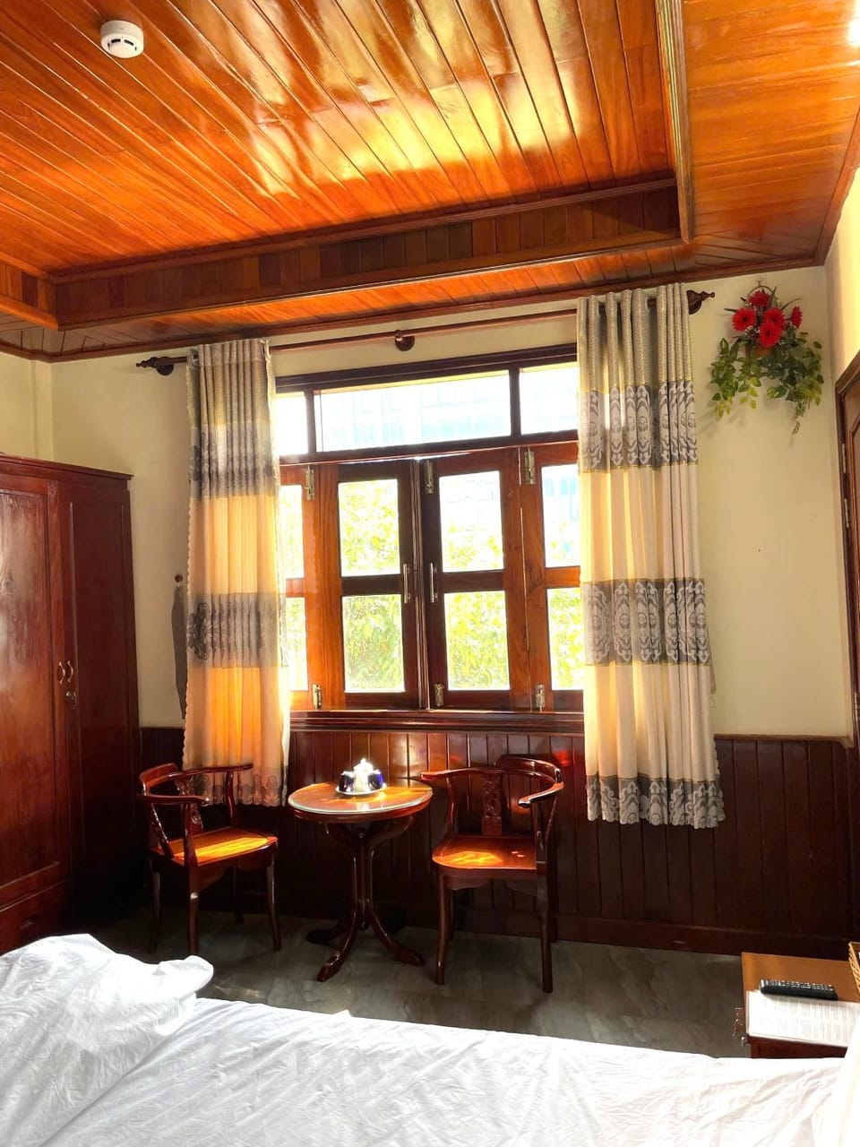 Seating area, Bedroom